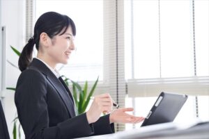 アンケート集計をインターネットで無料で行なう3つの方法